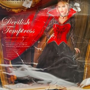 InCharacter Devilish Temptress costume,  sz S, M